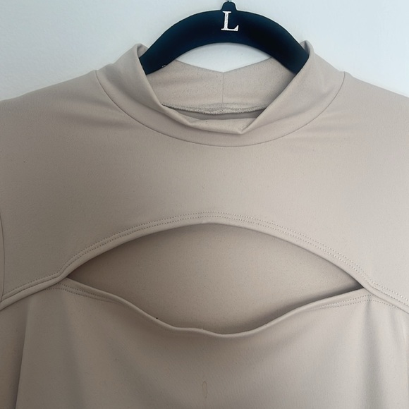 Abercrombie Bodysuit - Picture 2 of 4